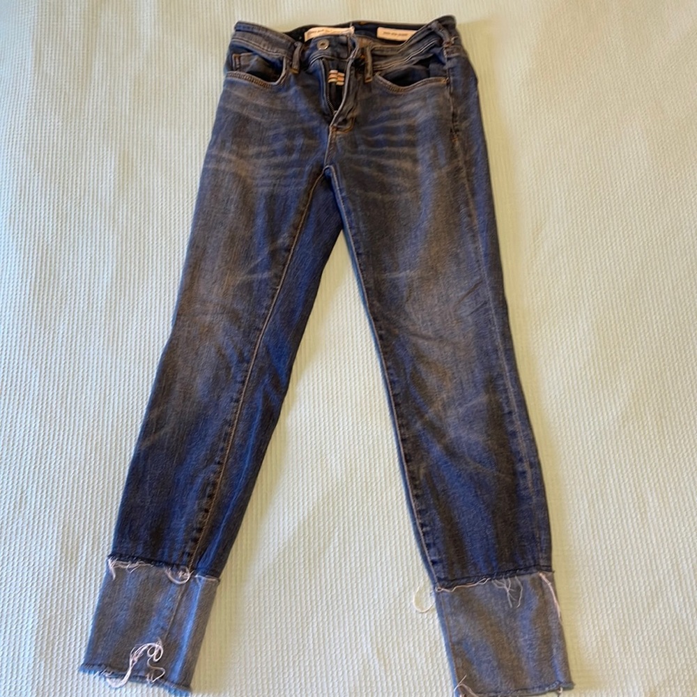 High-Rise Skinny Jeans Size: 25